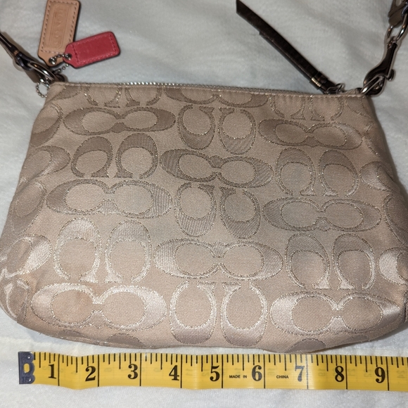 Coach Metallic Signature Swingpack Messenger Handbag - Picture 4 of 13